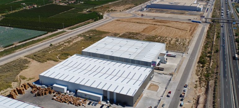 NAVES INDUSTRIALES LLAVE EN MANO PLFRAGA